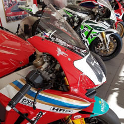 MRA Racing Verkleidunggscheibe SC77